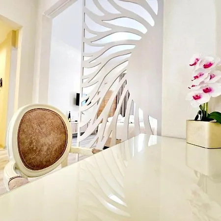 Golden Center Lejlighedshotel 4*