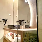 Golden Center Aparthotel 4*
