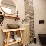 Golden Center Aparthotel