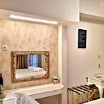 Golden Center Aparthotel