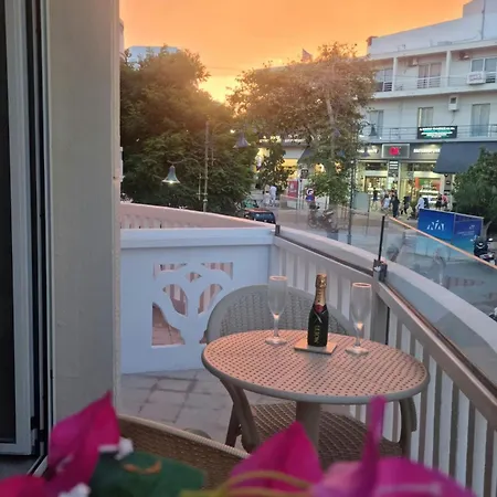 Golden Center شقة فندقية