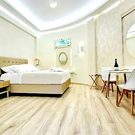 Golden Center شقة فندقية Rhodes City