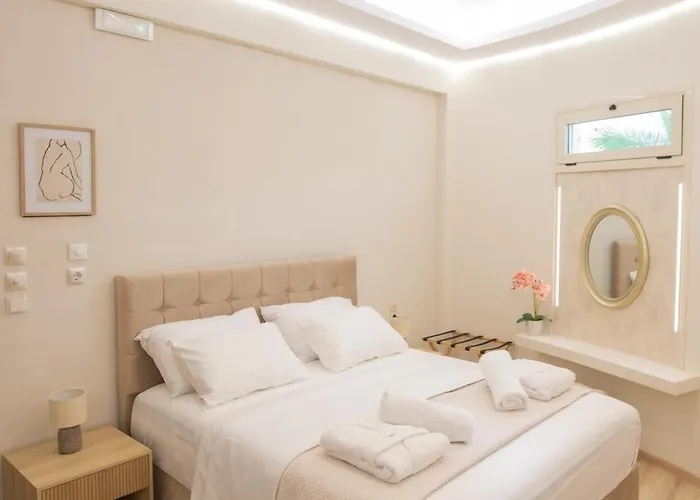 Apart-hotel Golden Center 4*