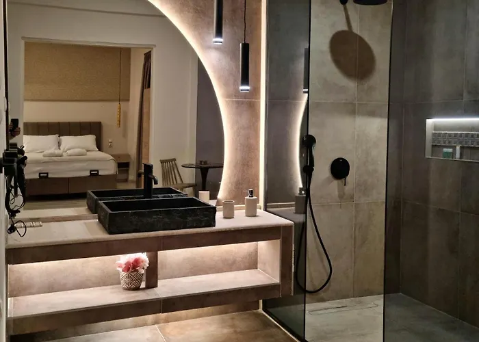 Golden Center Rhodes City