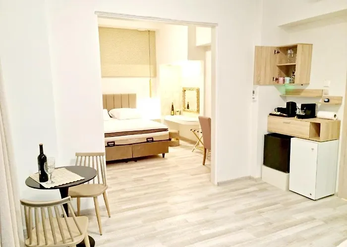 Apart-hotel Golden Center 4*