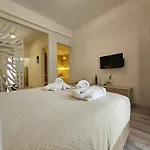 Golden Center 4*