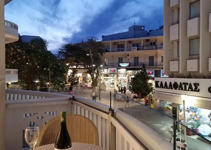 Golden Center Rhodes City