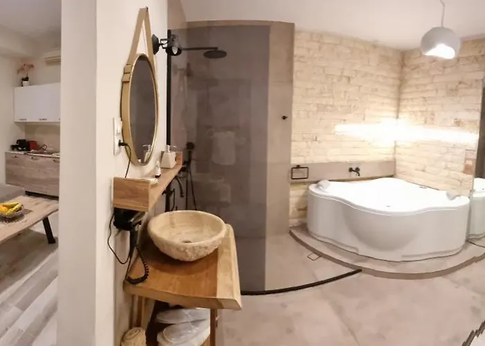 Hotel de apartamente Golden Center