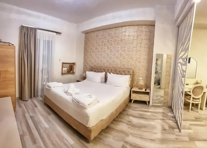 Golden Center Rhodes City